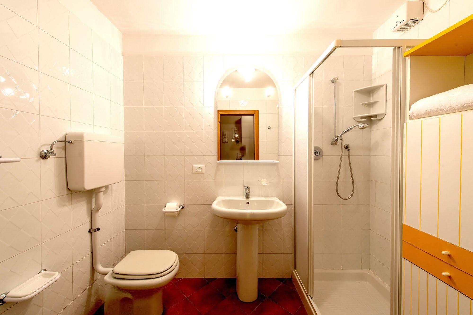 Residence Stefenine Molveno Ngoại thất bức ảnh